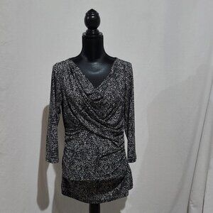 Vince Camuto blouse stretchy pull over black and white stripes clingy ruched top